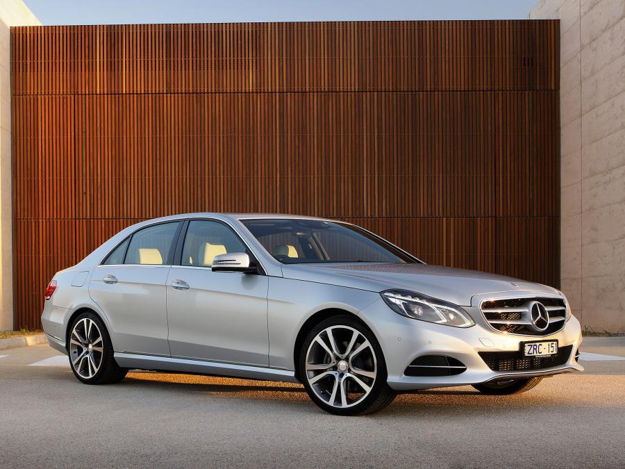  Mercedes-Benz E250 CDI 2013 года  (AU) (фото 12 из 14)